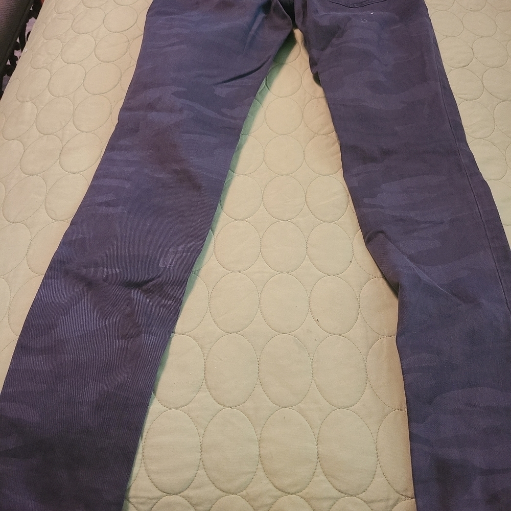 New w tags, grey camo skinny jeans hp🔥🔥🔥 - Picture 6 of 6